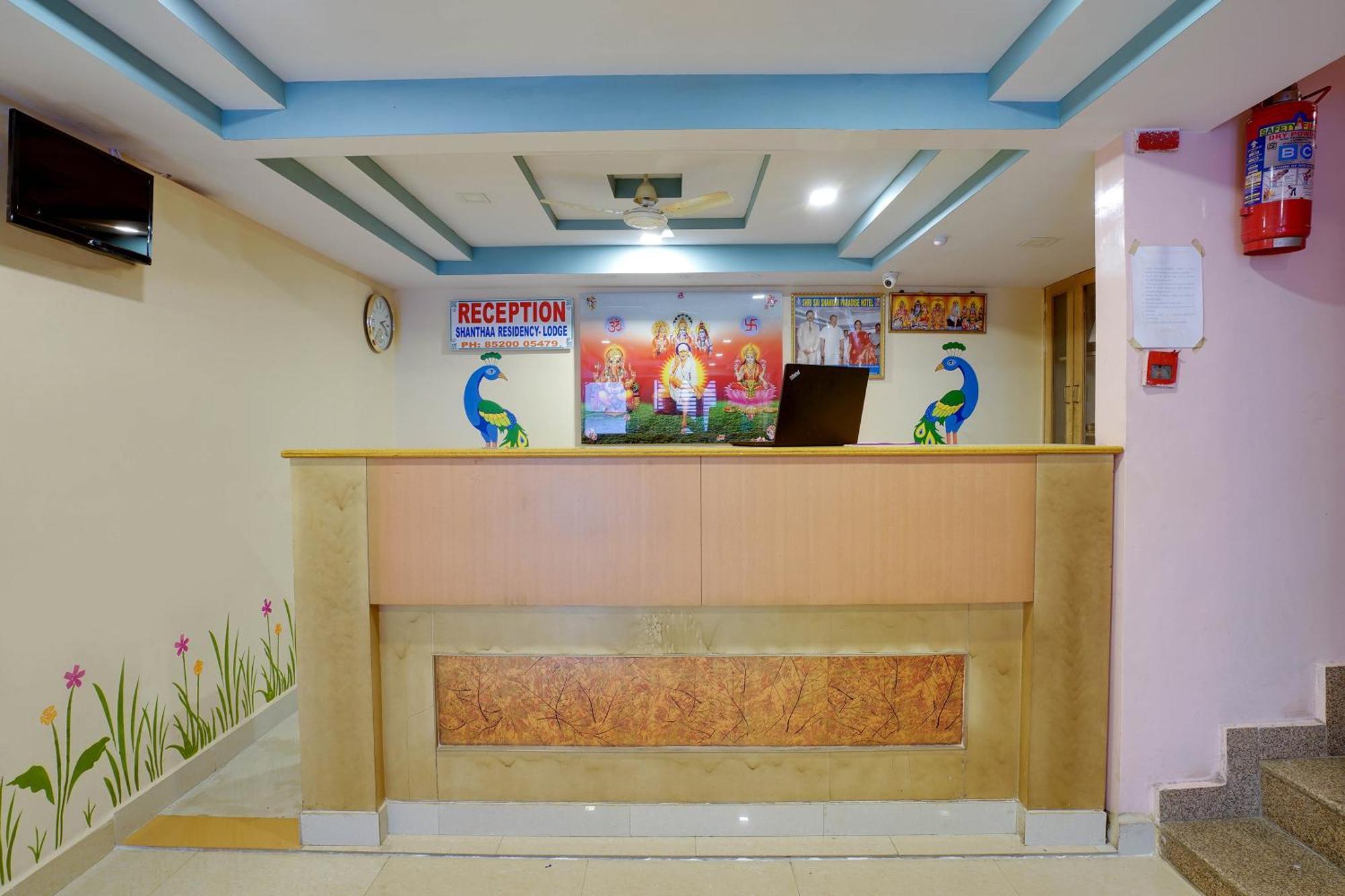 Hotel O Shanta Residency Lodge Sururnagar エクステリア 写真
